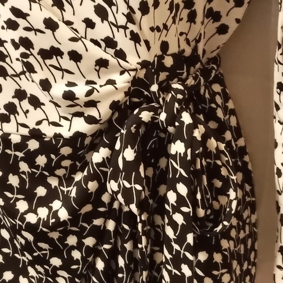 Talbott long sleeve dress - Picture 4 of 7